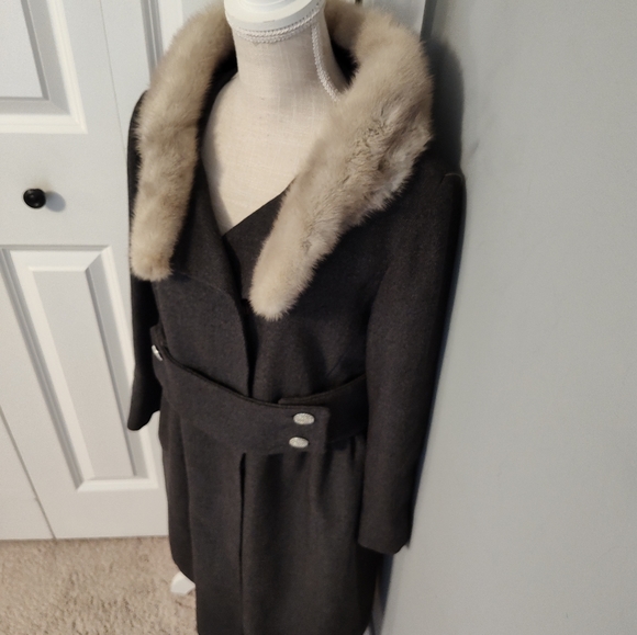 🌹Vintage 70's Unbranded Real Fur Herringbone Tweed Wool Button Front Overcoat M - Picture 4 of 16